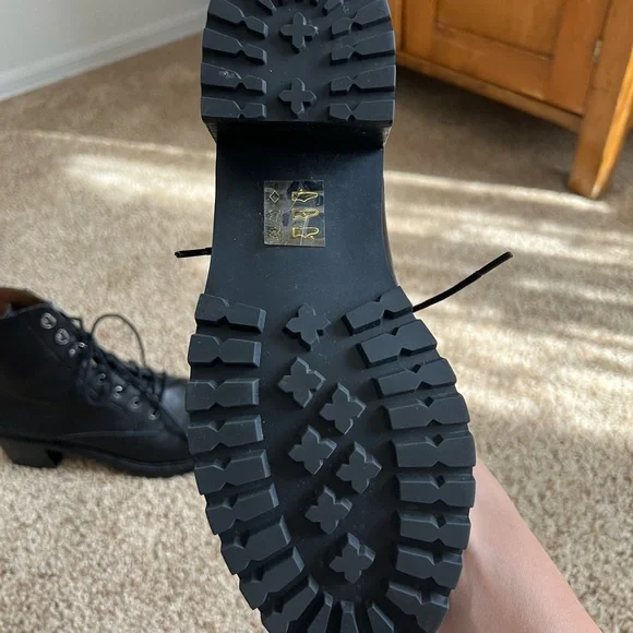 Black Leather Lace-Up Boots - Picture 5 of 9